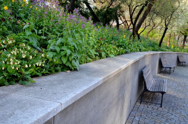 Concrete Retaining Wall Service in Mason