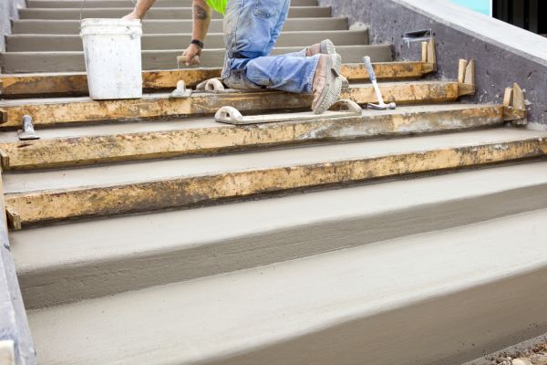 Concrete Steps Pouring in Mason